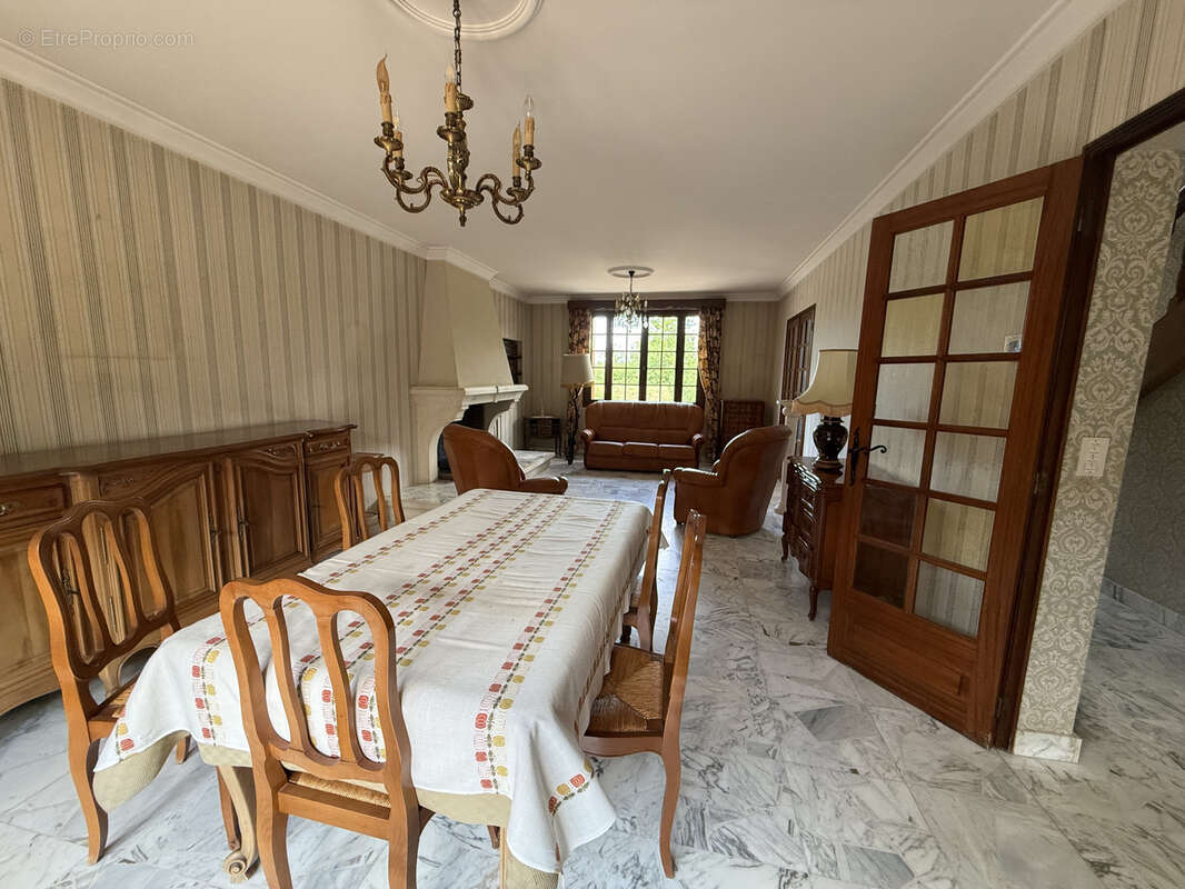 Maison à MENETREOL-SOUS-SANCERRE