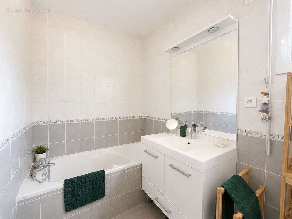 Appartement à GRESY-SUR-AIX
