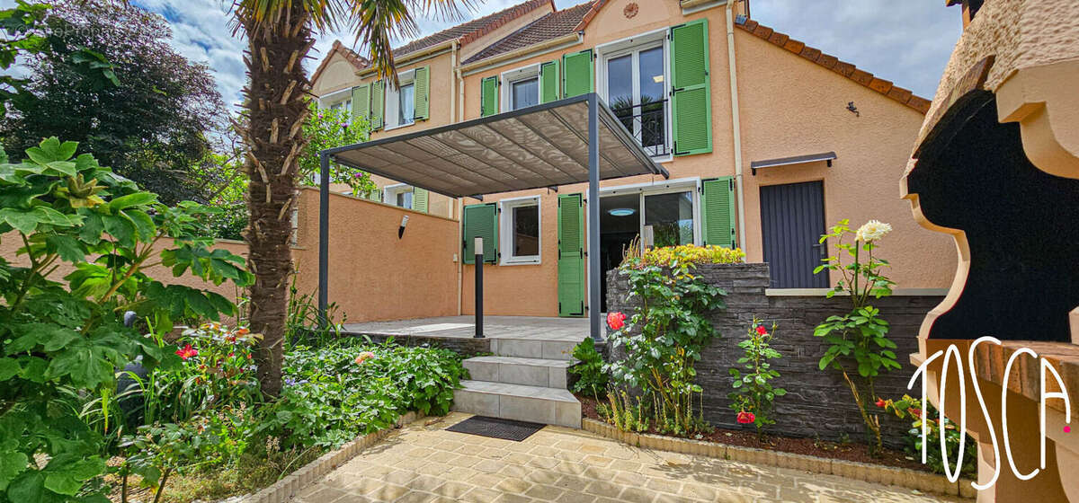Maison à THIAIS