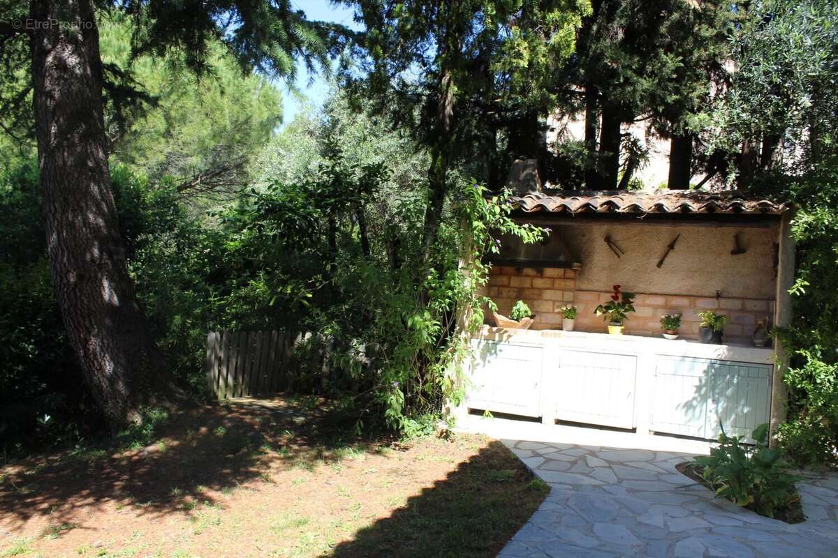 Maison à GRASSE