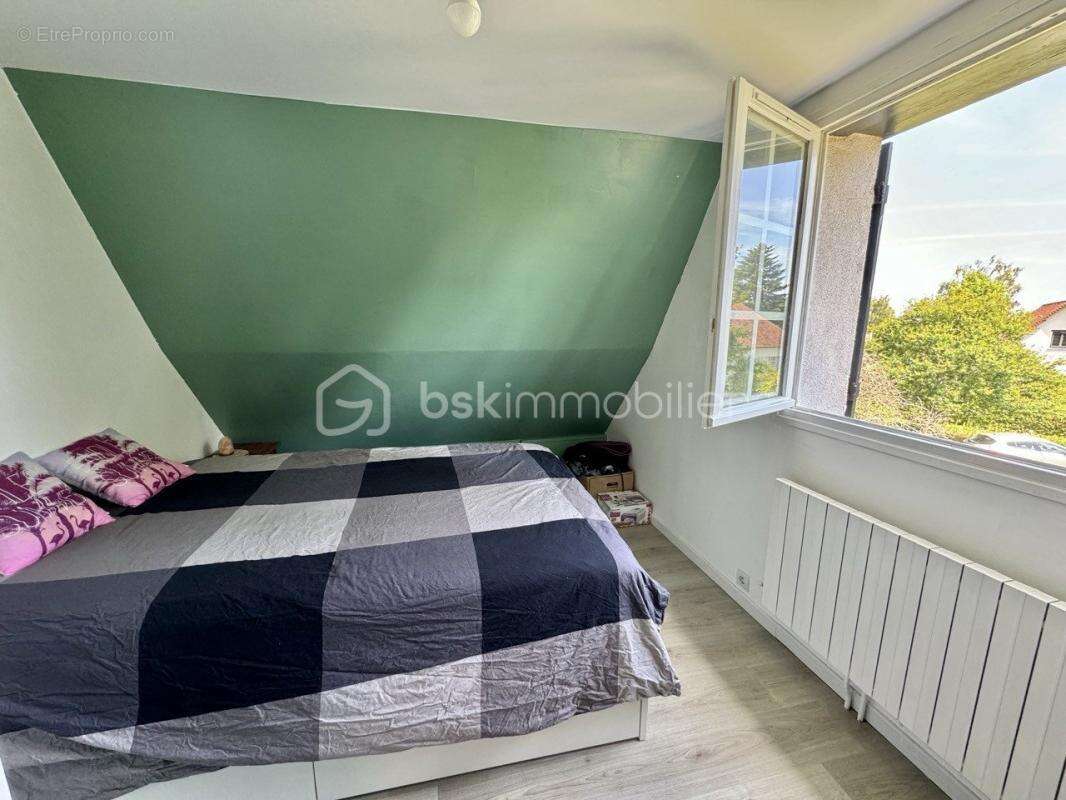 Maison à LA SAUSSAYE