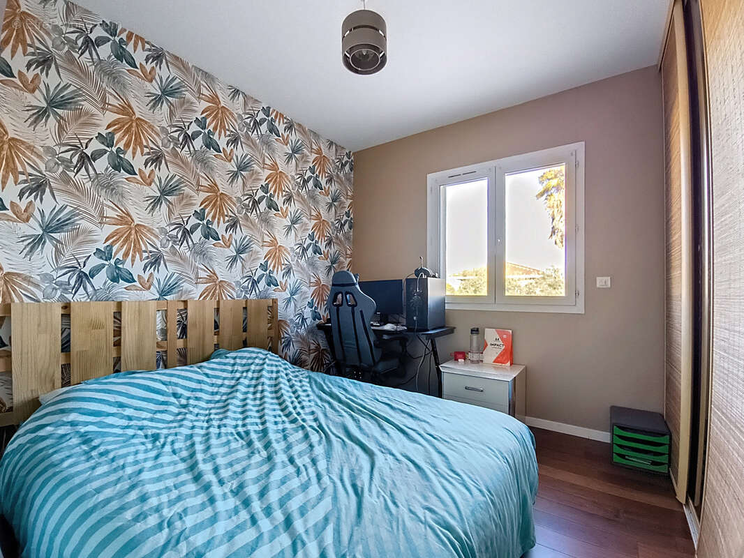 Maison à VILLELONGUE-DELS-MONTS