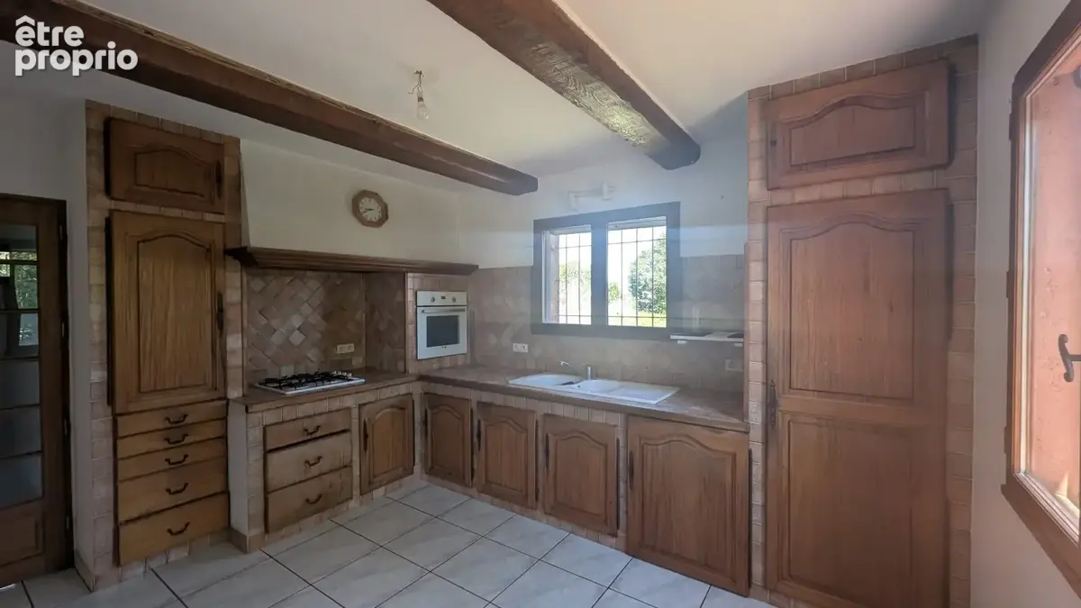 Maison 125 m² à Gonfaron  - photo 7