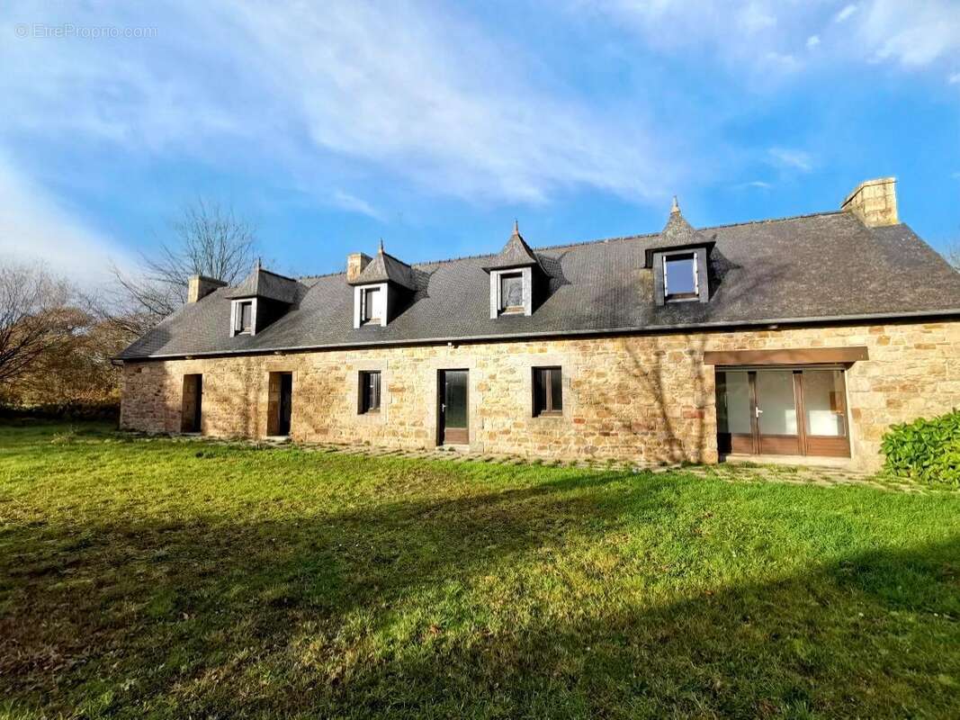 Maison à BEGARD