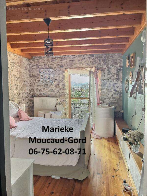 Maison à SOLIGNAC-SOUS-ROCHE