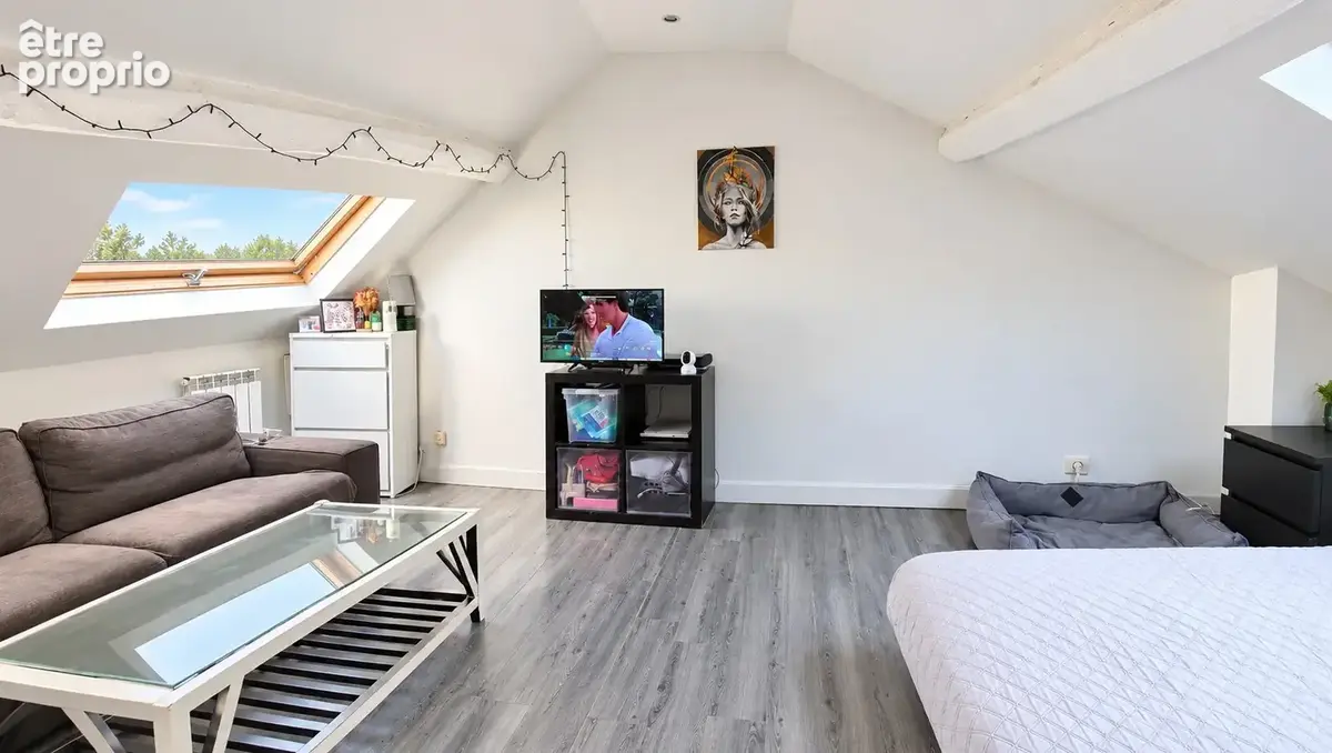 Photo Appartement à Nogent-Sur-Marne au prix de 120 000€