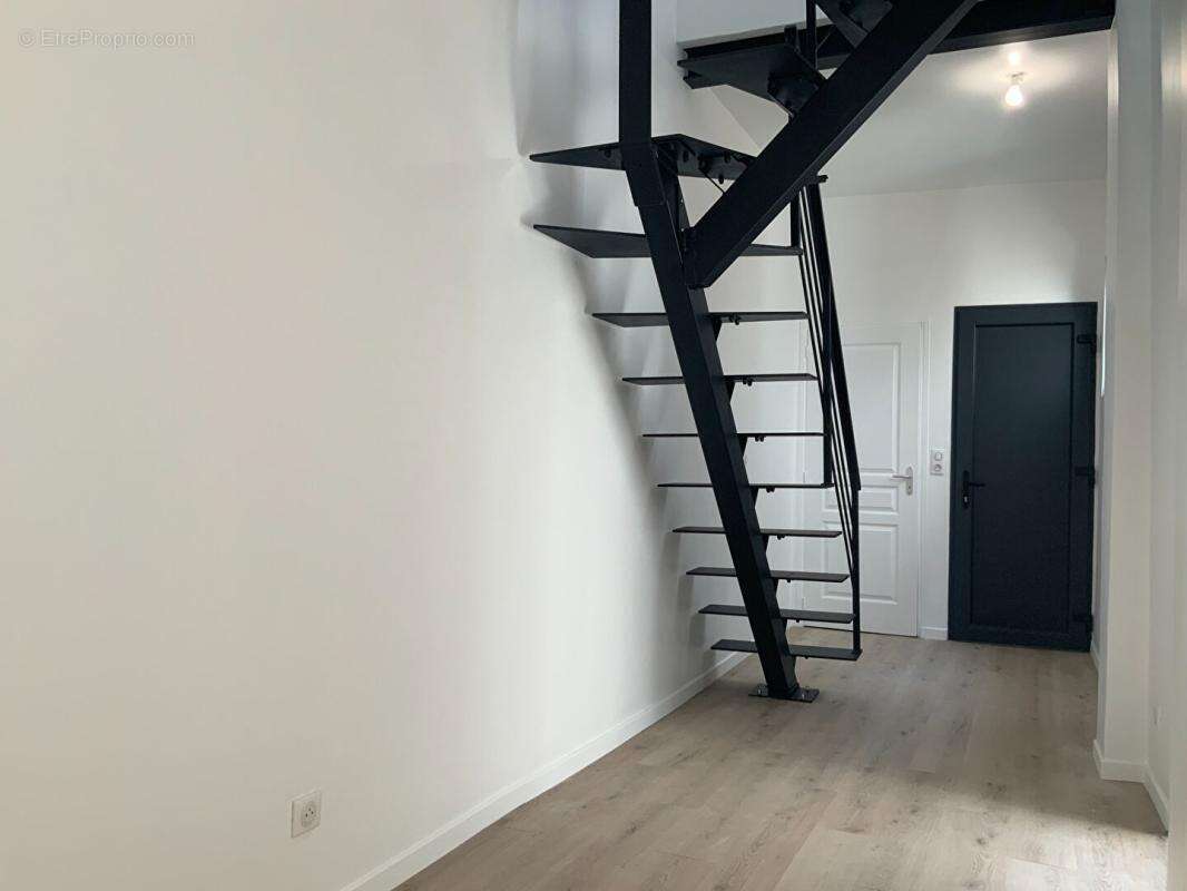 Appartement  T2 en rez de chaussé Fontainebleau - photo 6