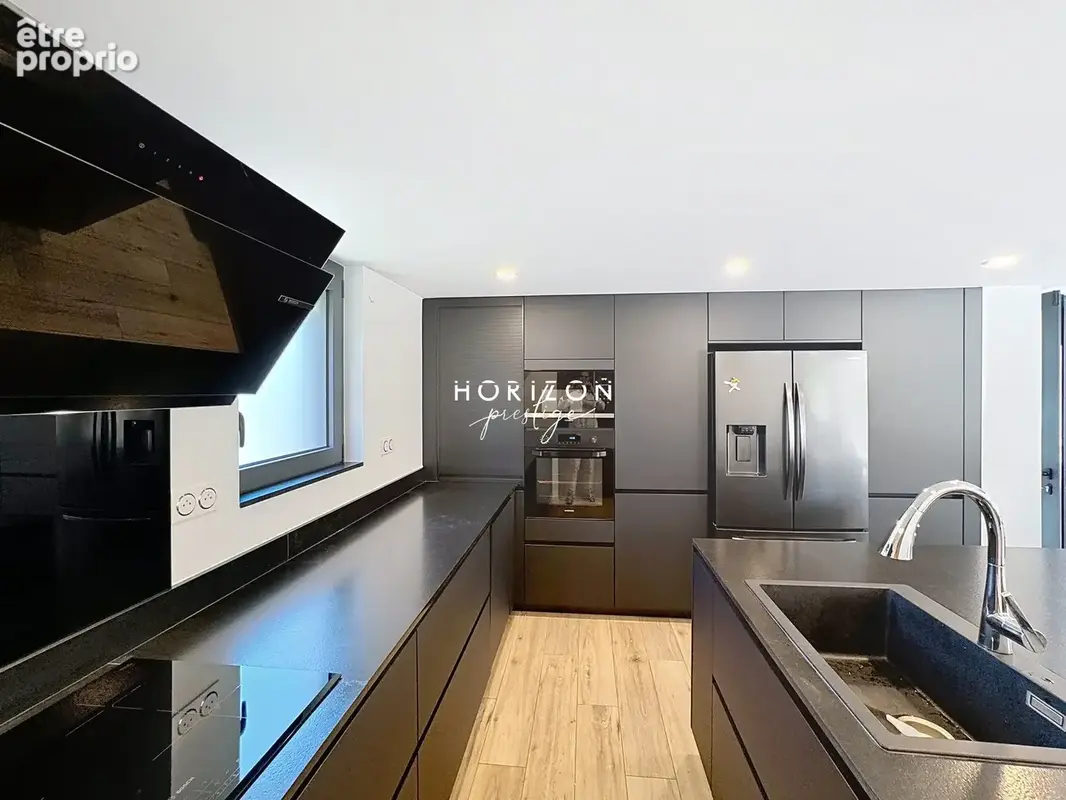 Maison 7 pièces 200 m² à vendre à Feillens (01570) - photo 4