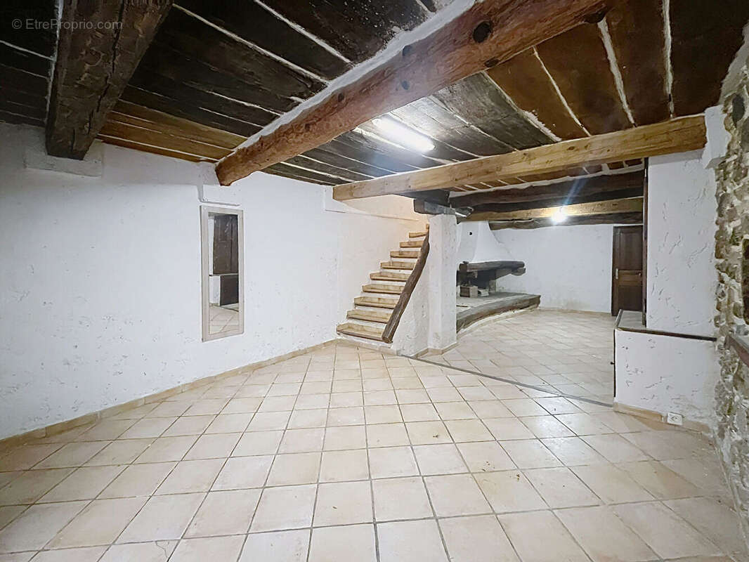 Maison à PIGNANS