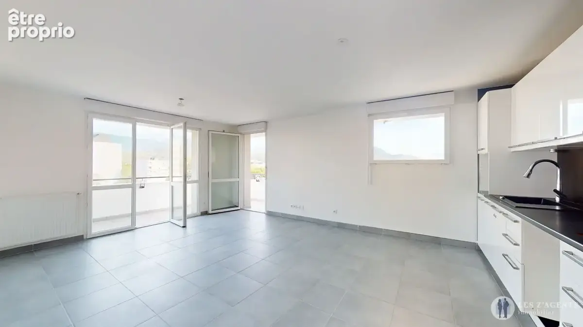 Appartement  4 pièces avec terrasse dans une copropriété de 2016 - photo 3