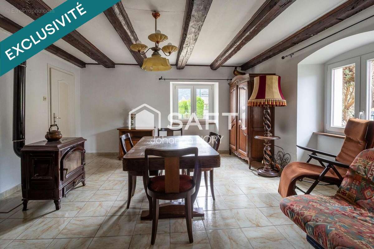Photo 3 - Maison à URBES