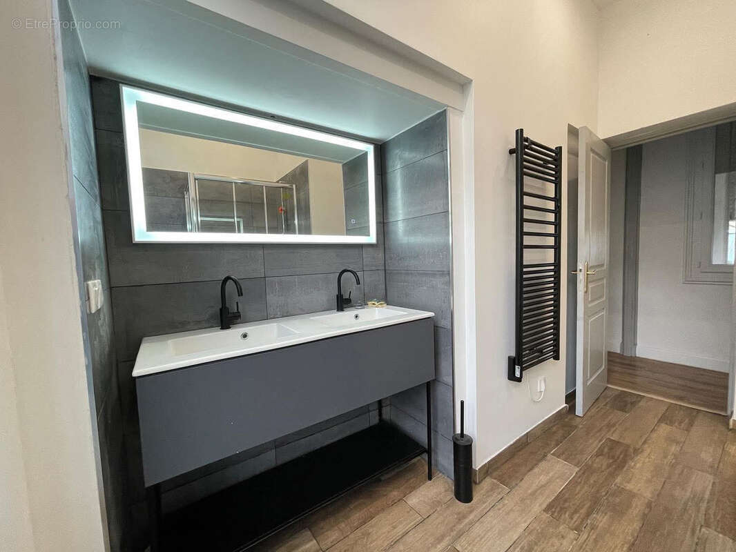 Appartement à GRASSE