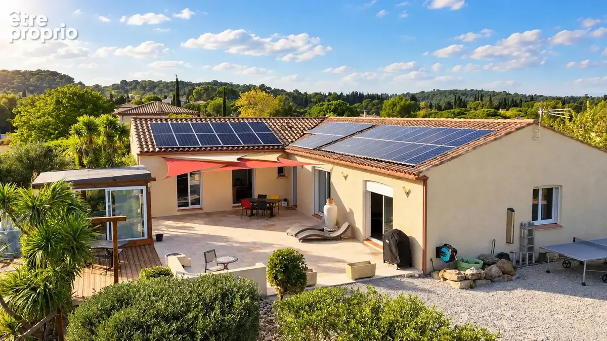 Maison avec piscine, vue exceptionnelle et terrain constructible - photo 2