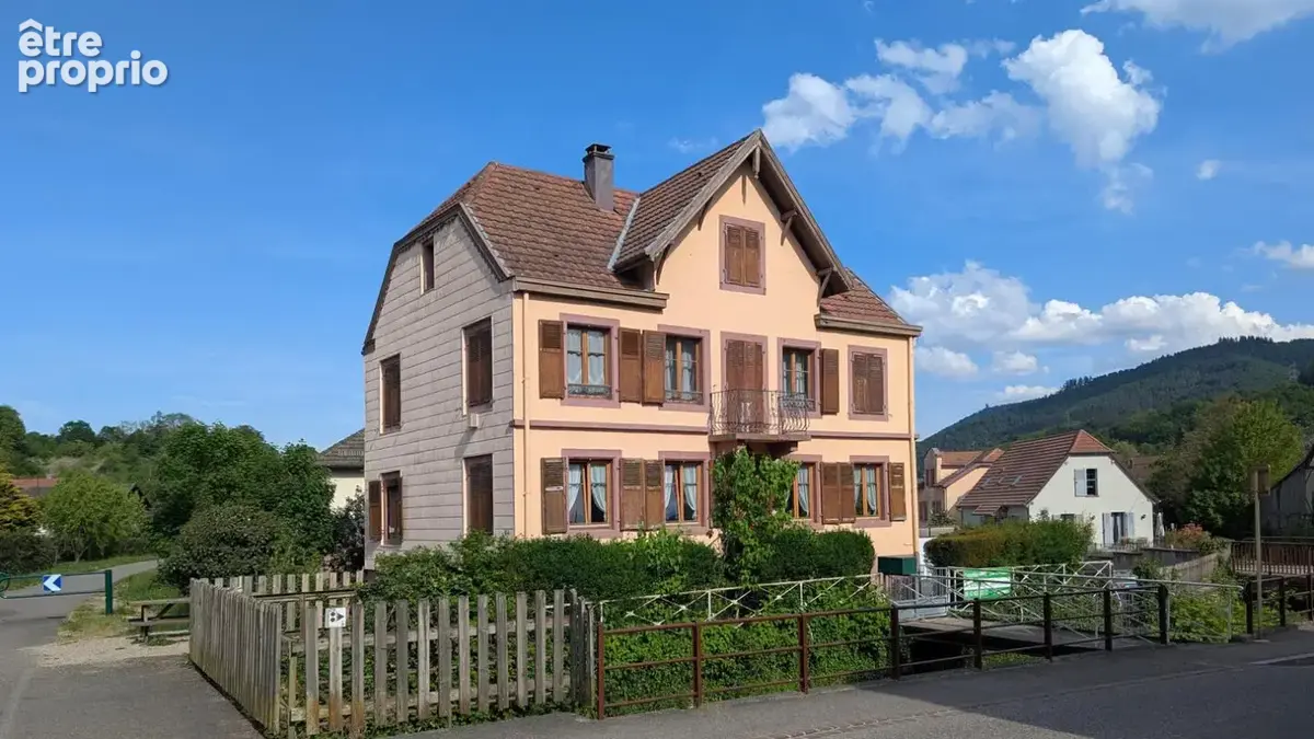 Pour investisseur : immeuble 2 appartements en location + 6 garages - photo 6