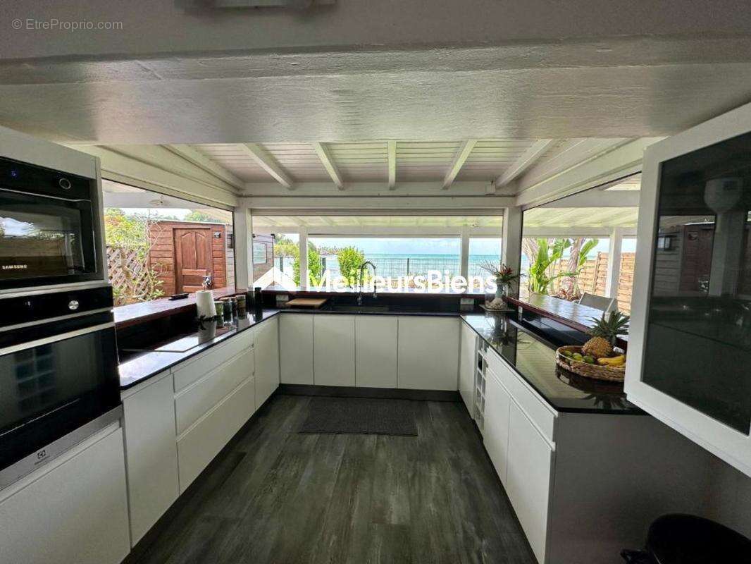 Le Gosier 97190 maison 3 chambres de 91 m² avec vue mer - photo 2
