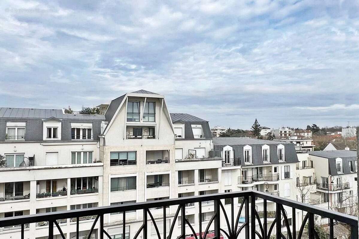 Appartement à SAINT-MAUR-DES-FOSSES