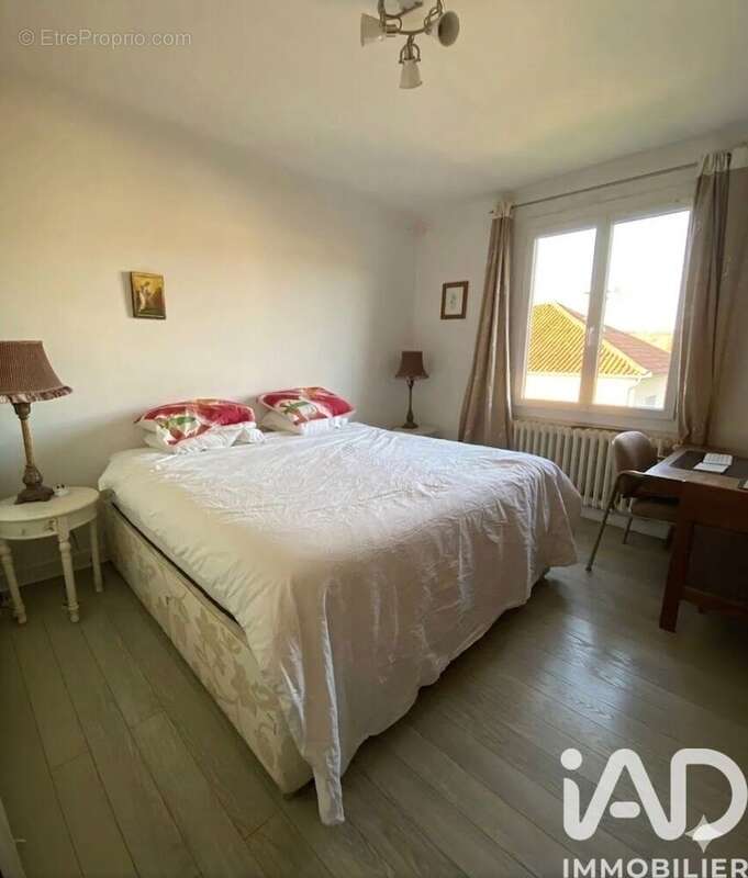 Maison 186 m² à Mercues  - photo 9