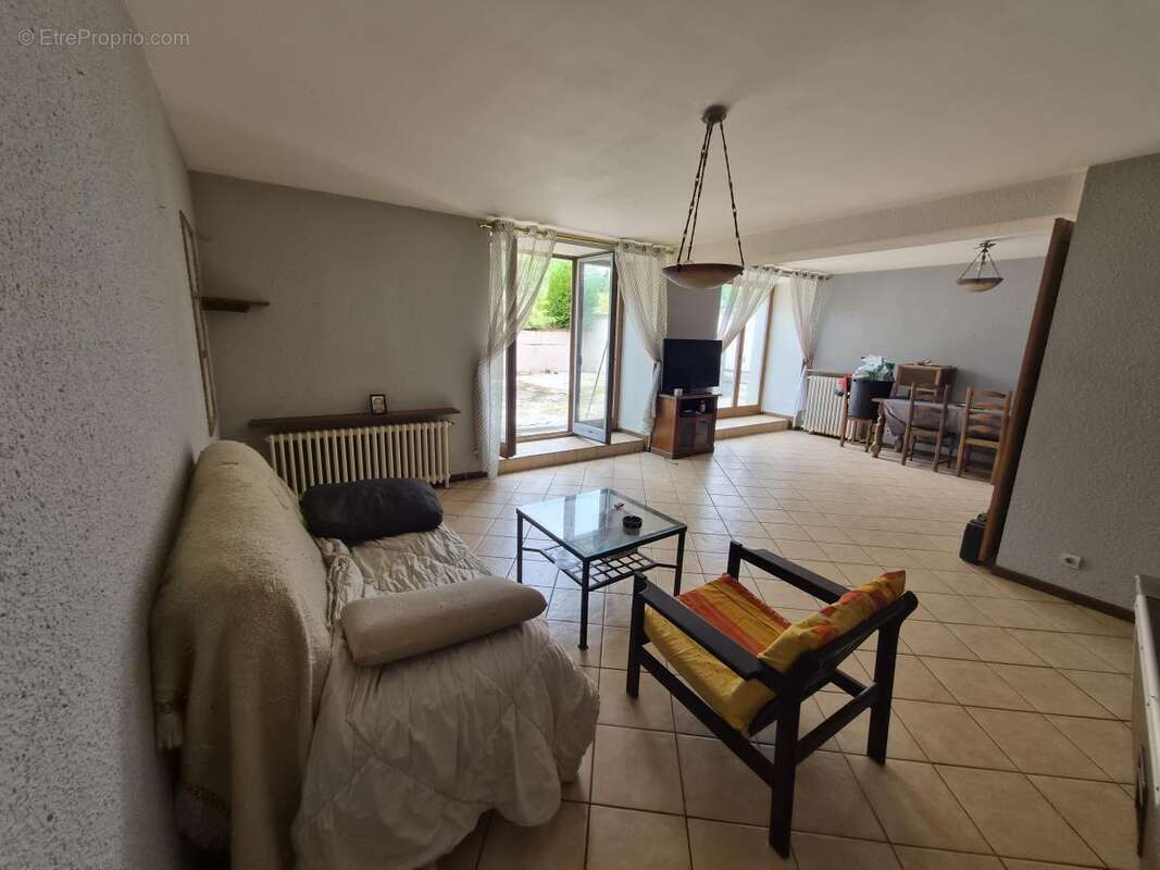 Maison 212 m² à Villey-Saint-Etienne  - photo 5