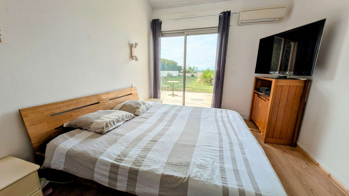 Maison à VILLENEUVE-DE-LA-RAHO