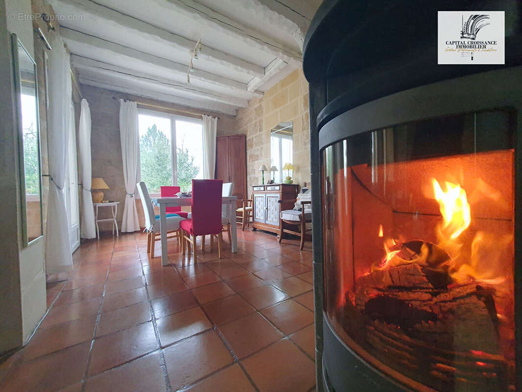 Maison à VILLENAVE-D'ORNON