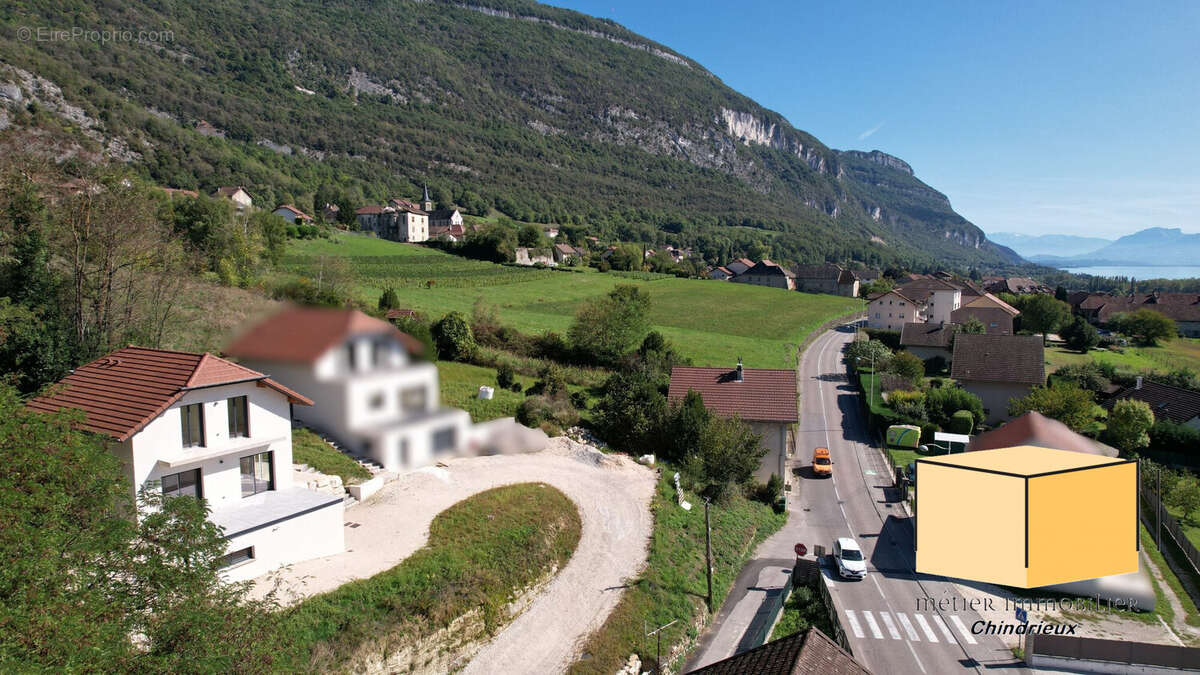 Maison à CHINDRIEUX