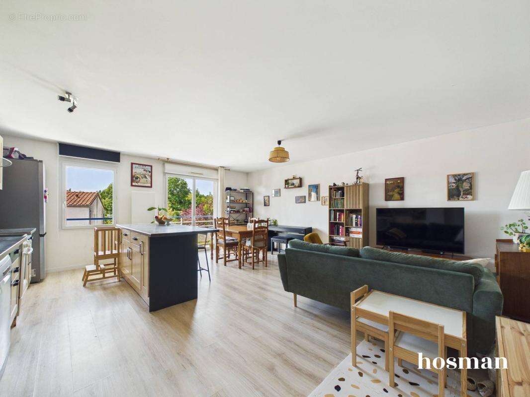 Appartement à REZE