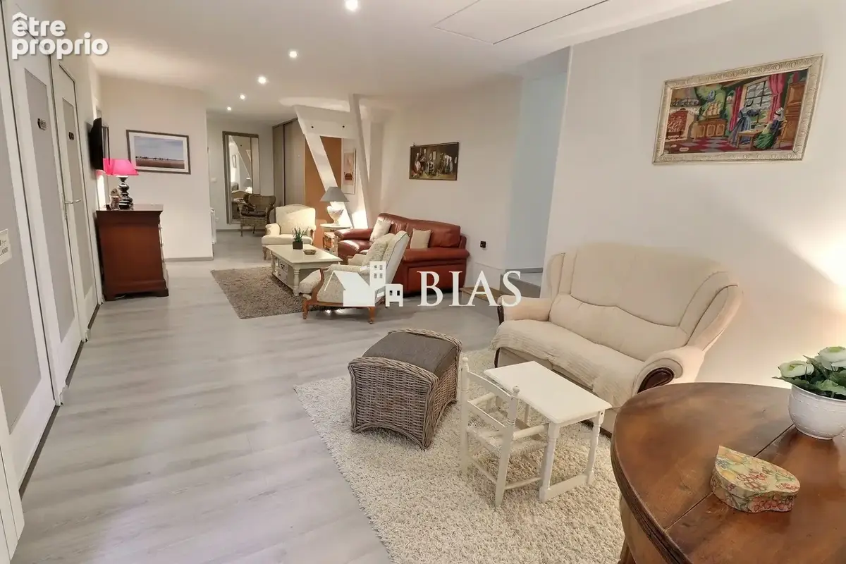 Maison 290 m² à Bernay  - photo 7