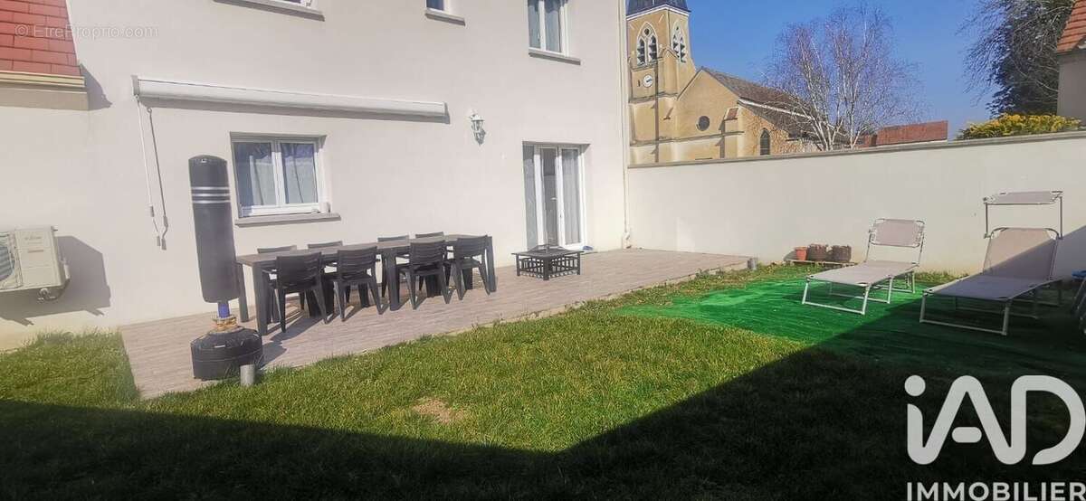 Photo 9 - Maison à CLAYE-SOUILLY