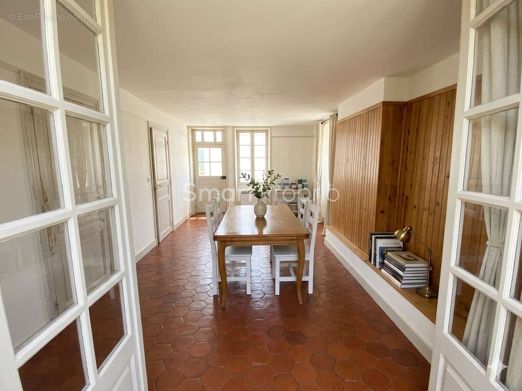 Maison à LIGNIERES-ORGERES