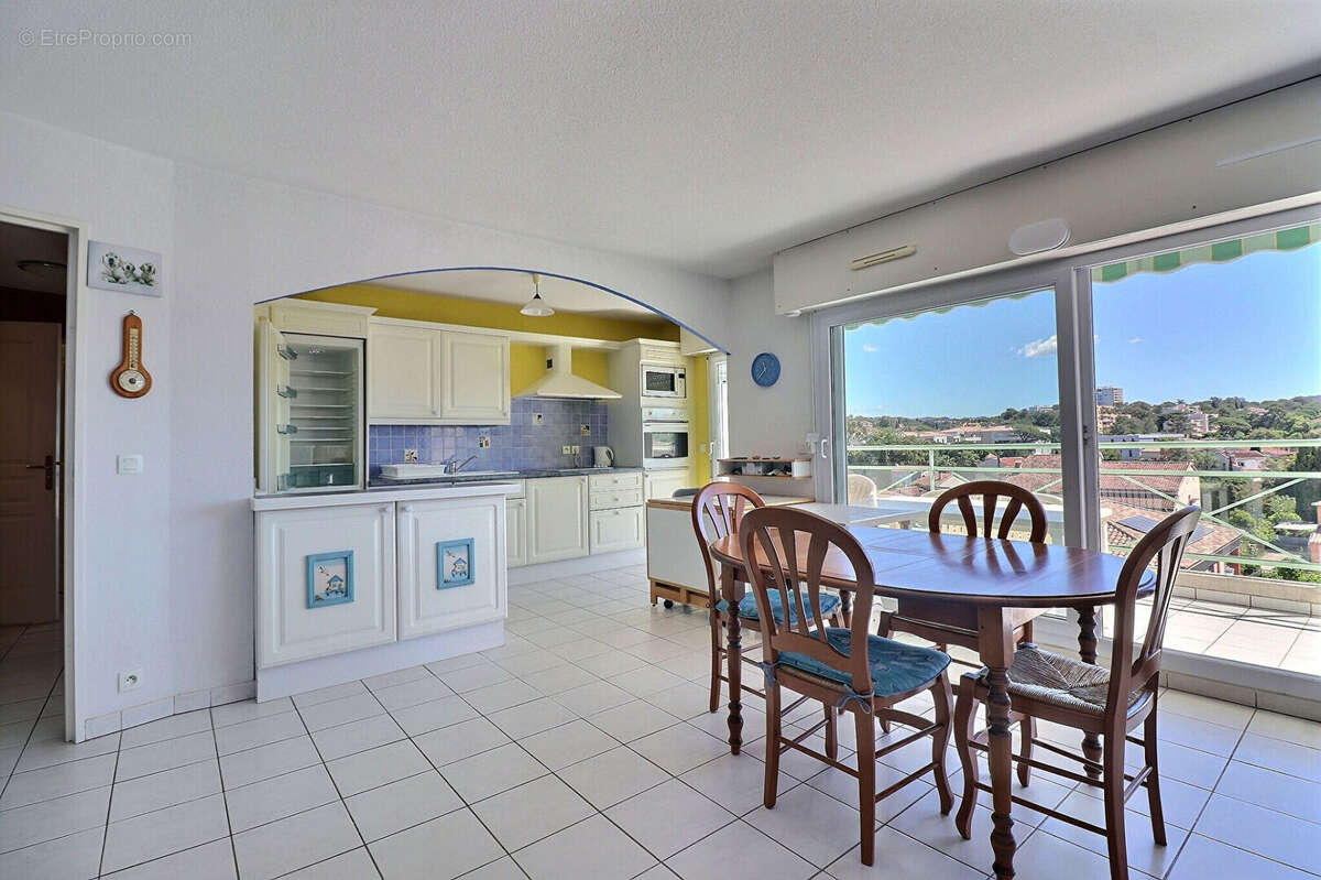 Appartement à SAINT-RAPHAEL