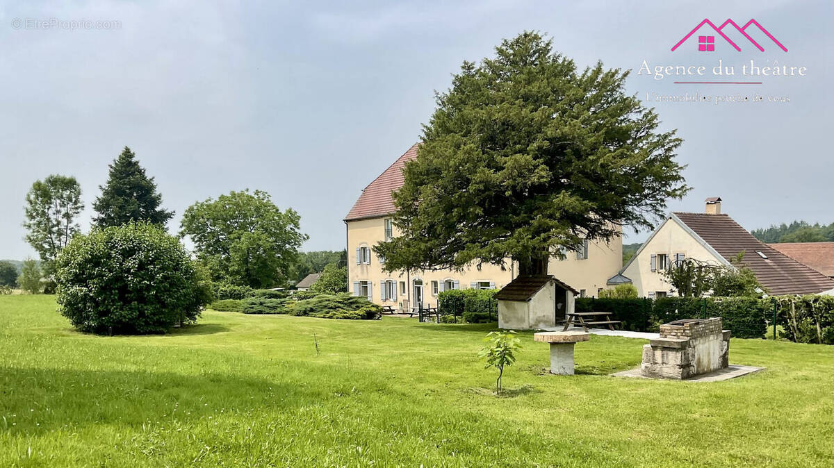Appartement à LA VIEILLE-LOYE