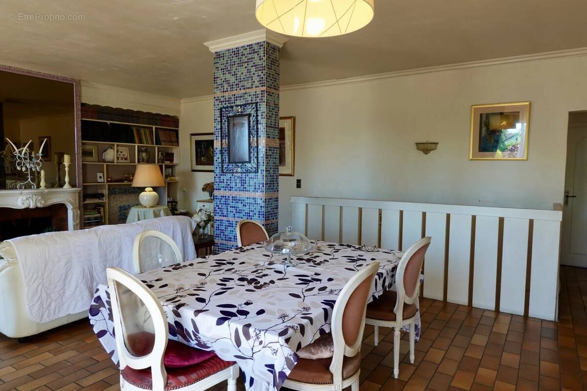 Maison à TOURNEFEUILLE