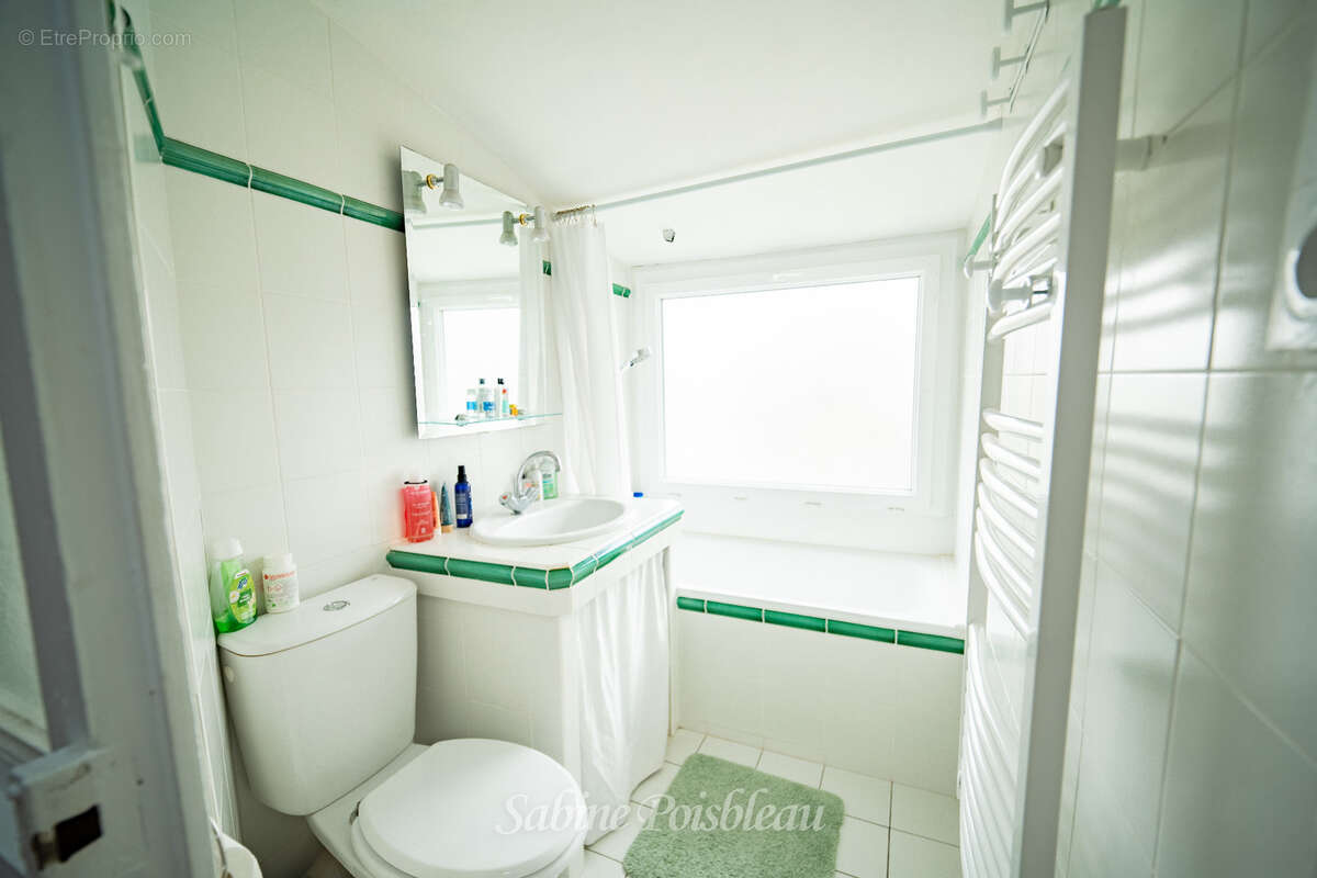 Saumur 49400 maison à vendre 198 m² habitable - petit jardin - 6 chambres - bureau - photo 9