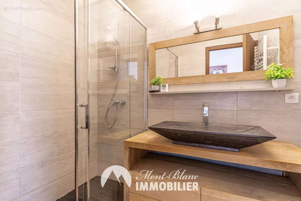Appartement à LES HOUCHES