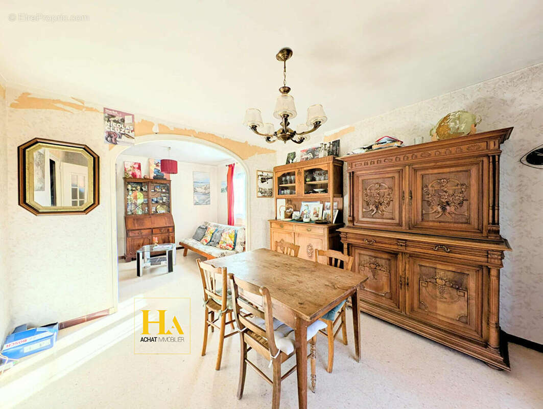 Maison à BOURG-DE-PEAGE