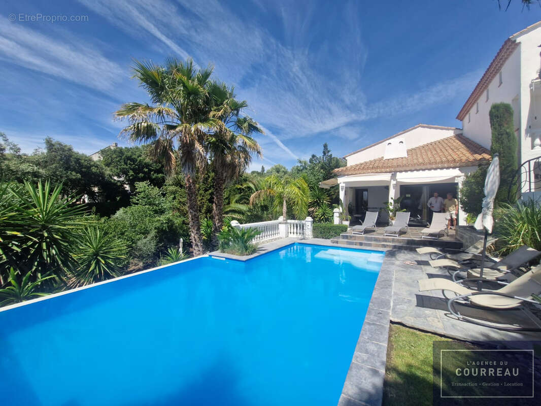 EXCLUSIVITÉ - Pignan  Maison T6 - 180 m2  Vue dégagée  Piscine à débordement - photo 2