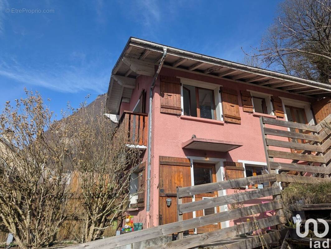 Photo 1 - Maison à TANINGES