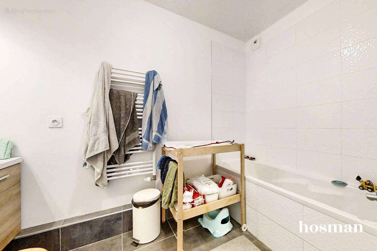 Appartement à LYON-8E