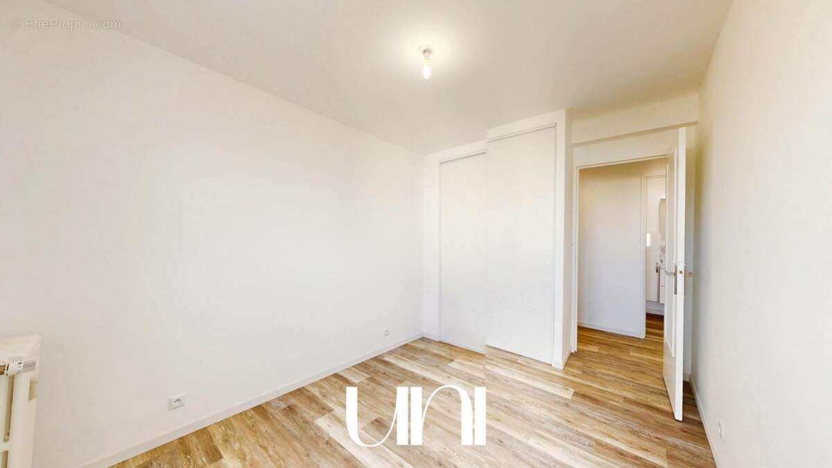 Appartement à MONDEVILLE