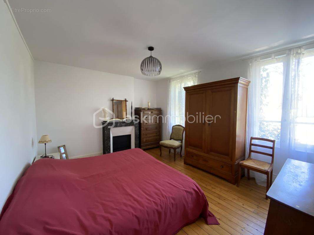**Charmante Maison Ancienne au Cœur d'Anet – Calme et Authenticité à 1h30 de Paris** - photo 10