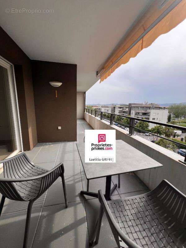 Appartement à FREJUS