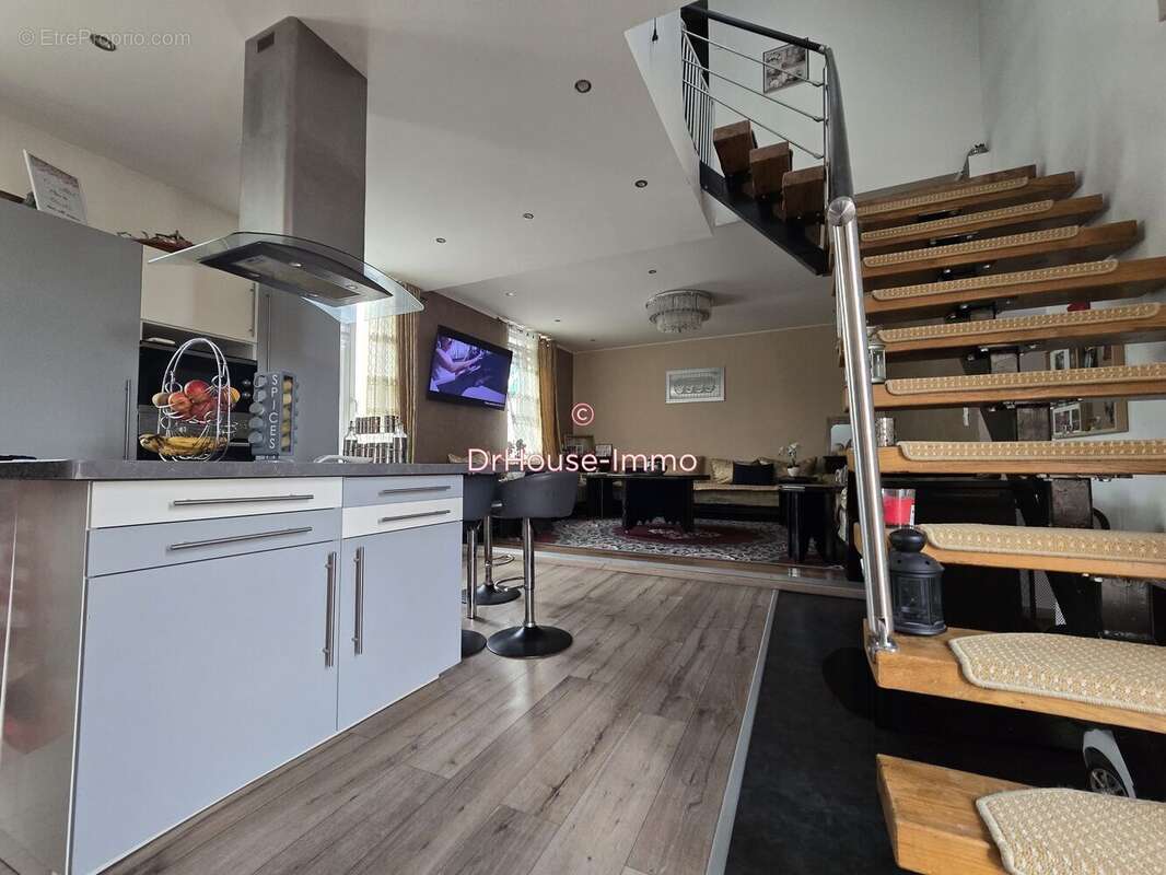 Appartement à BRUAY-LA-BUISSIERE