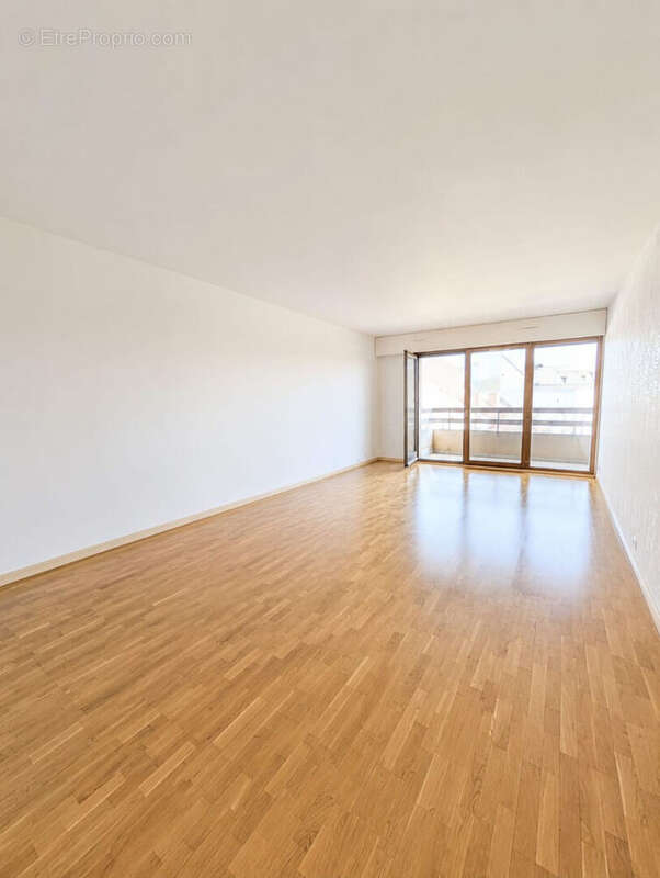 Thonon Appartement  2 chambres centre-ville - photo 3