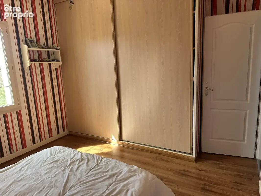 Exclusivité à 9km de Cognac, maison de 177m2,5 chambres et piscine chauffée. - photo 16