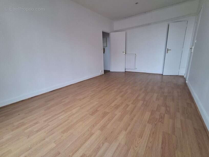 Appartement à MAISONS-ALFORT