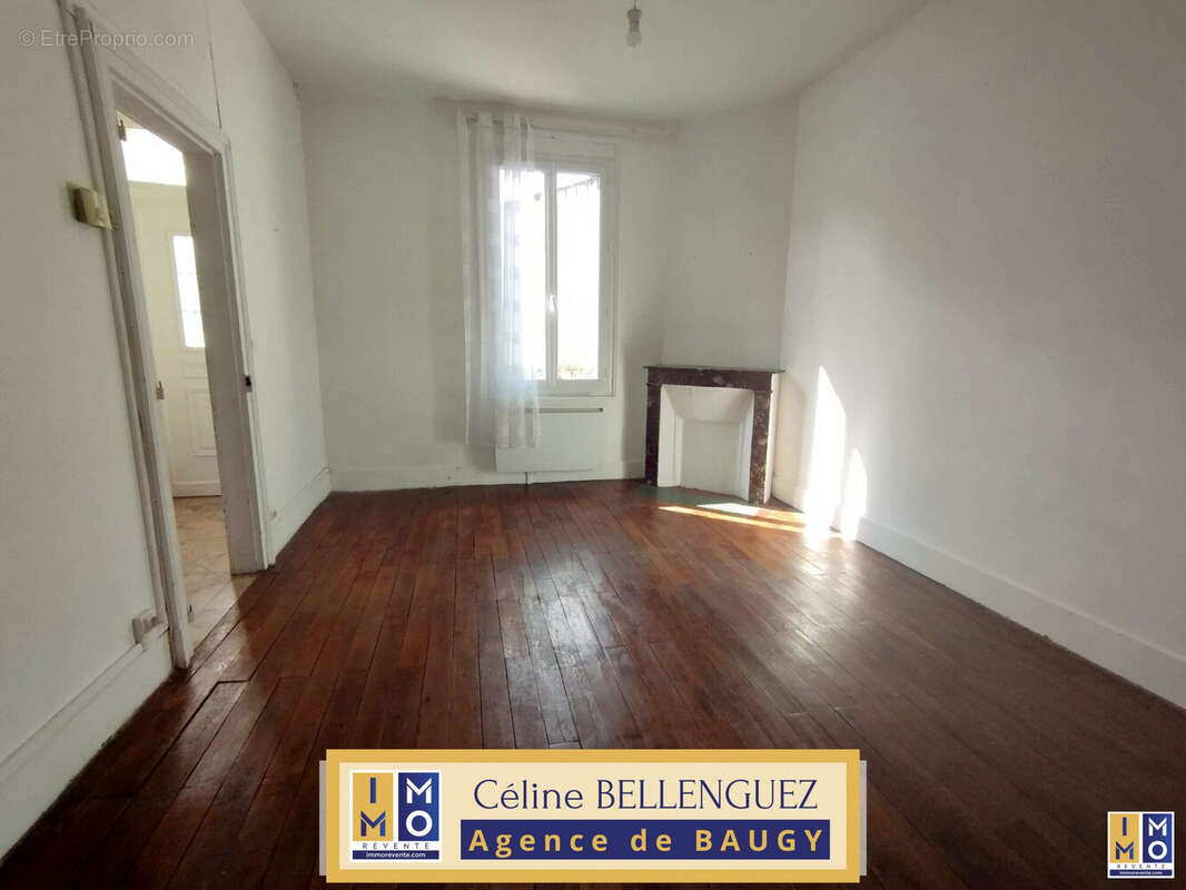 Maison à SAINT-DOULCHARD