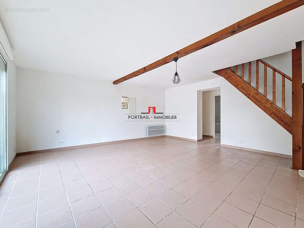Maison à SAINT-ANDRE-DE-CUBZAC