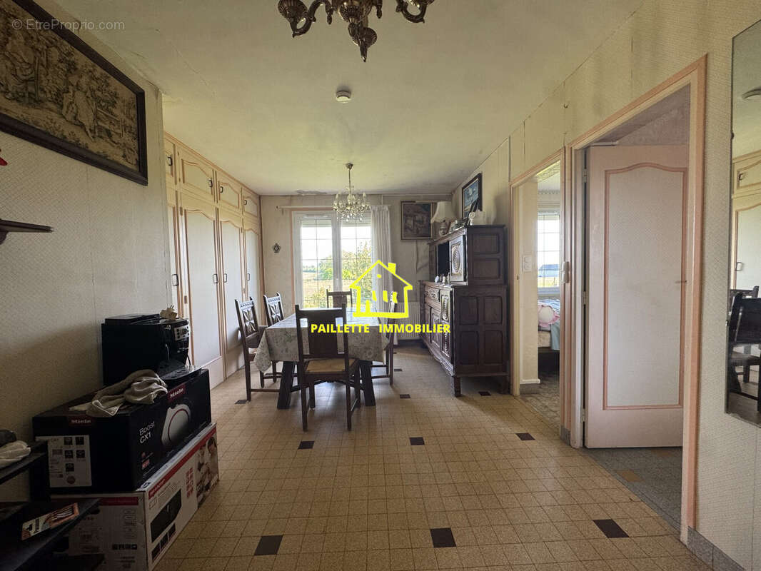 Maison à ANGERVILLE-L'ORCHER