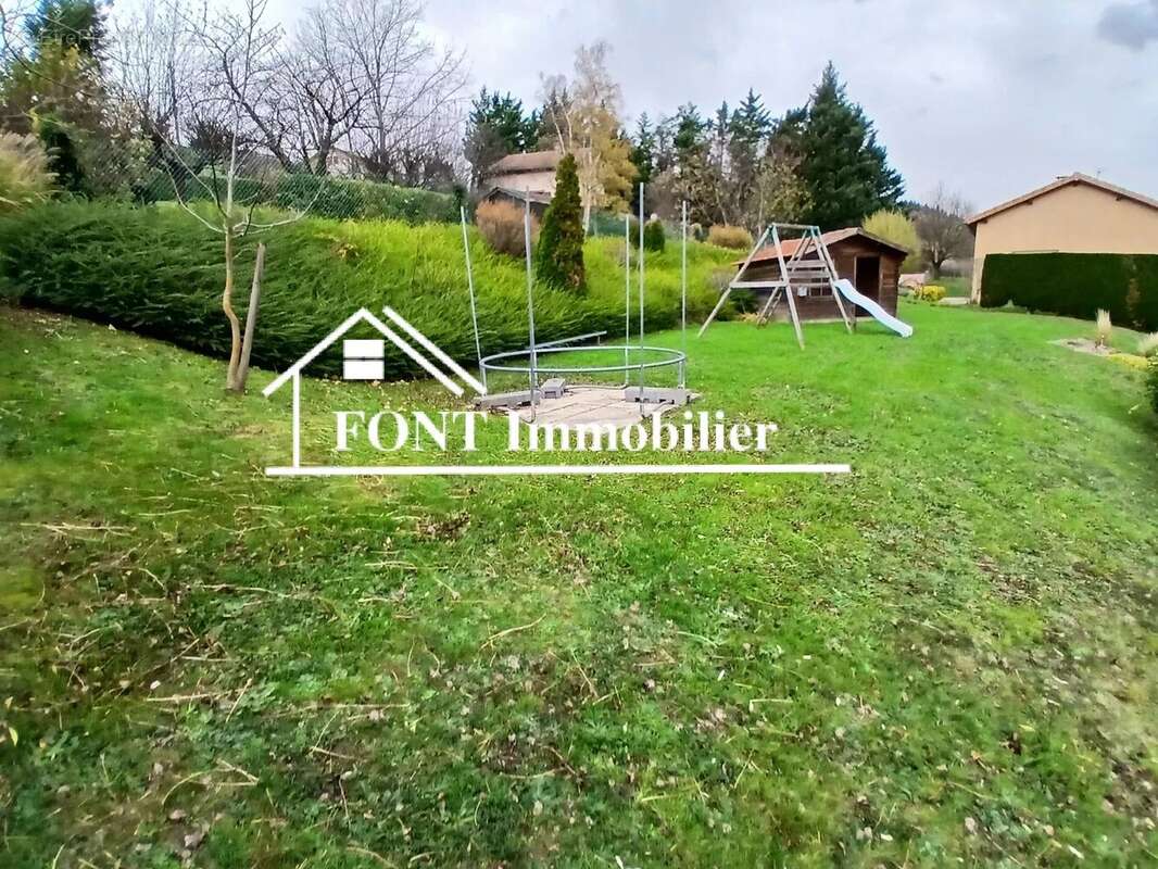 Maison à LA TERRASSE-SUR-DORLAY