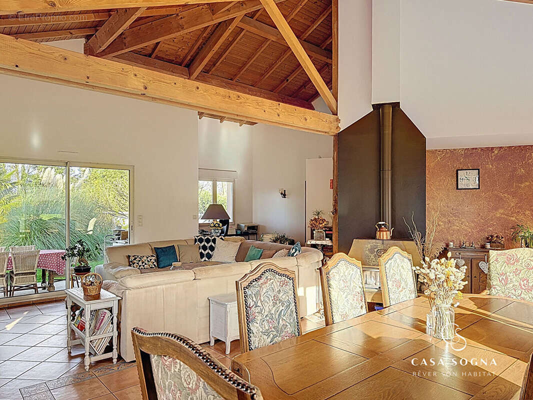 Maison - 6 pièces - 149.14 m² - photo 5